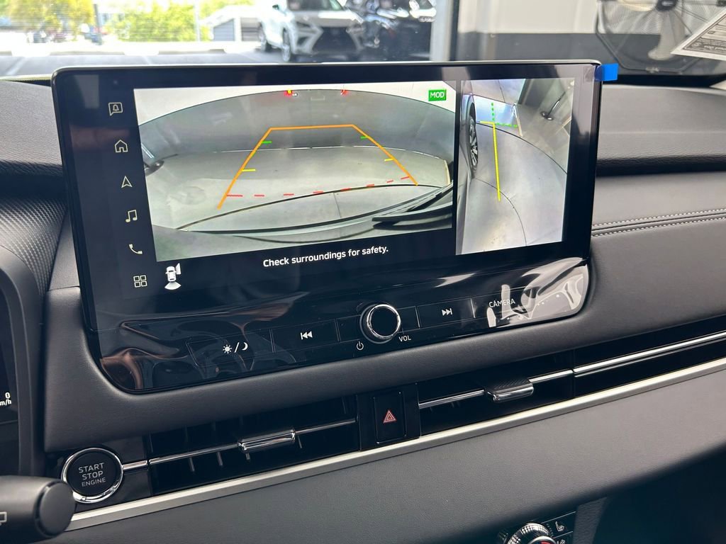 New 2026 Mitsubishi Outlander SEL FWD image 18