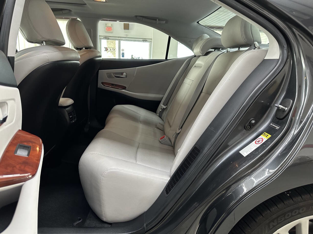 Used 2011 Lexus HS 250h image 13