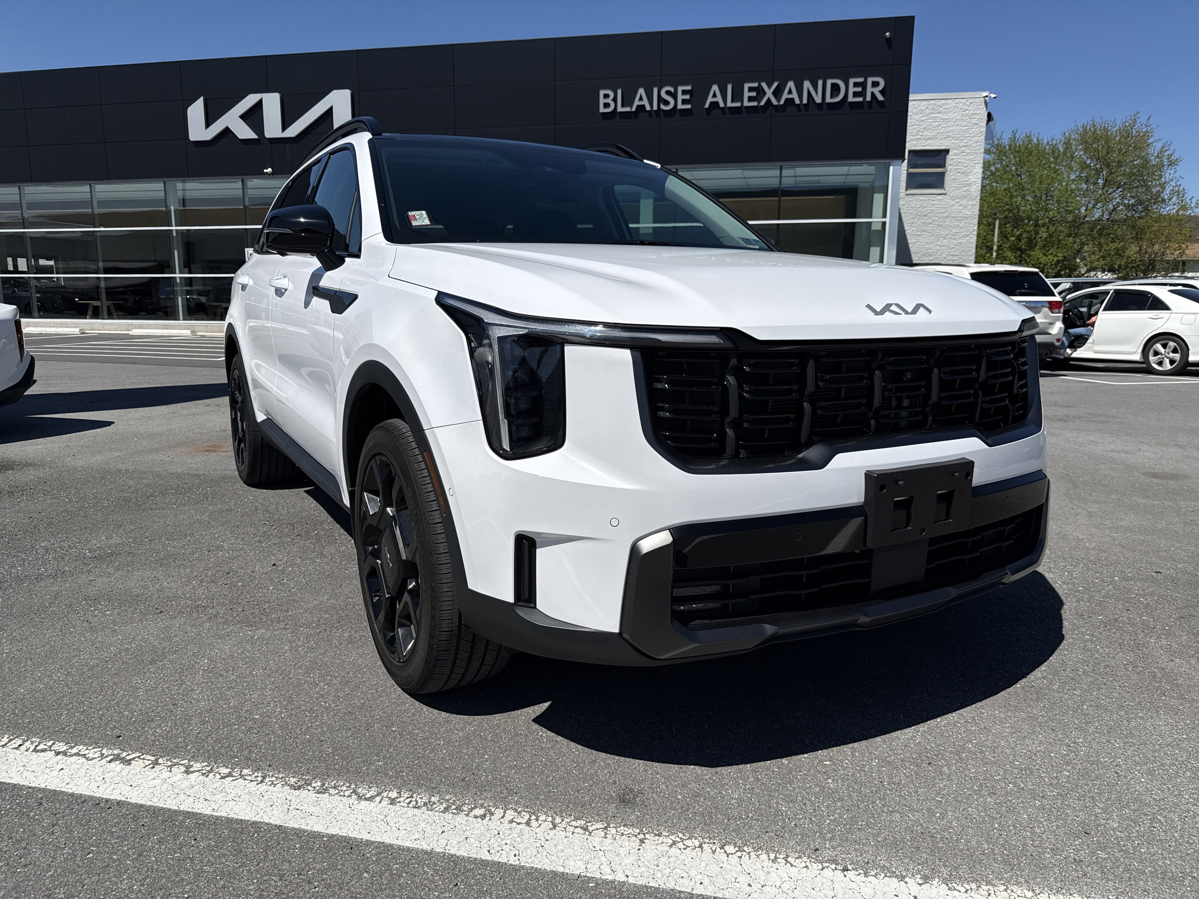 Certified 2024 Kia Sorento SX AWD/4WD image 1
