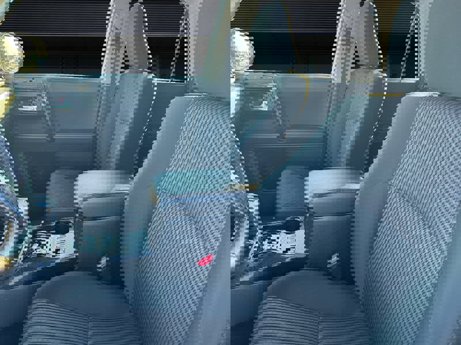 Used 2023 Toyota 4Runner TRD Off-Road image 2