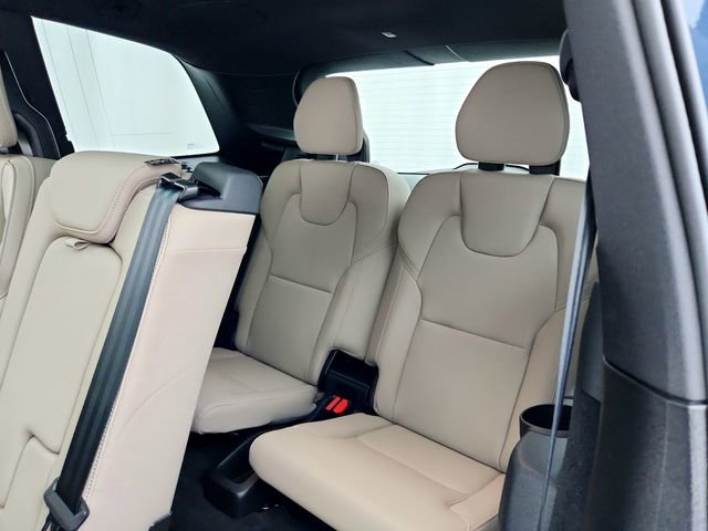 New 2026 Volvo XC90 B6 Plus w/ Protection Package Premier image 25