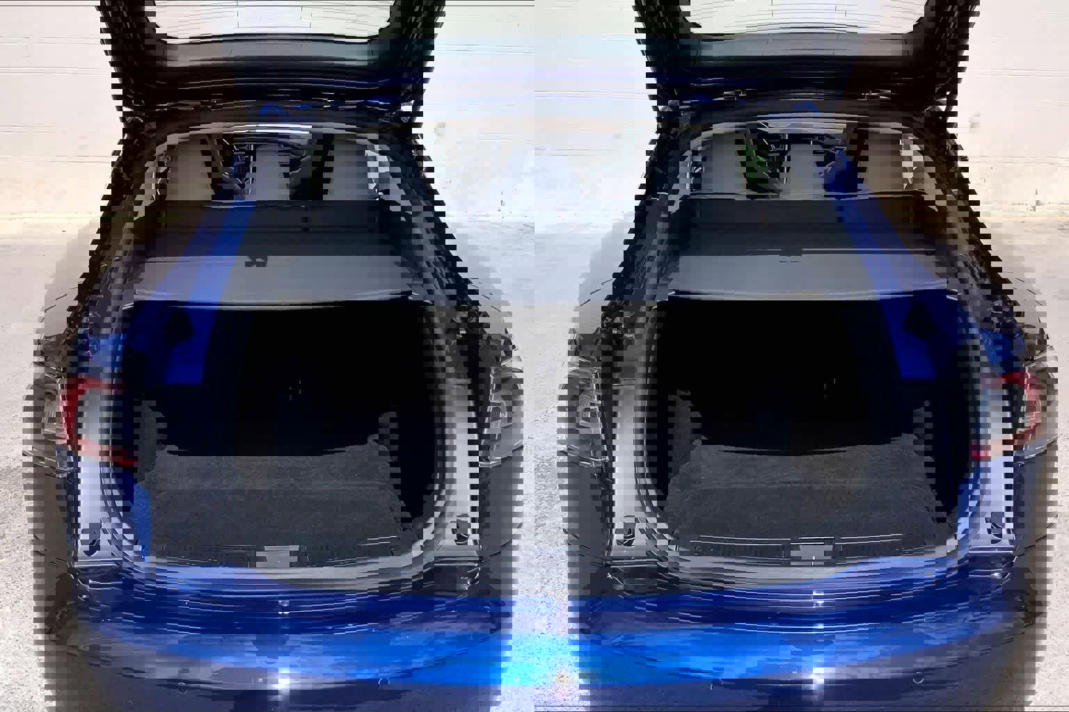 Used 2015 Tesla Model S 70D AWD/4WD image 19