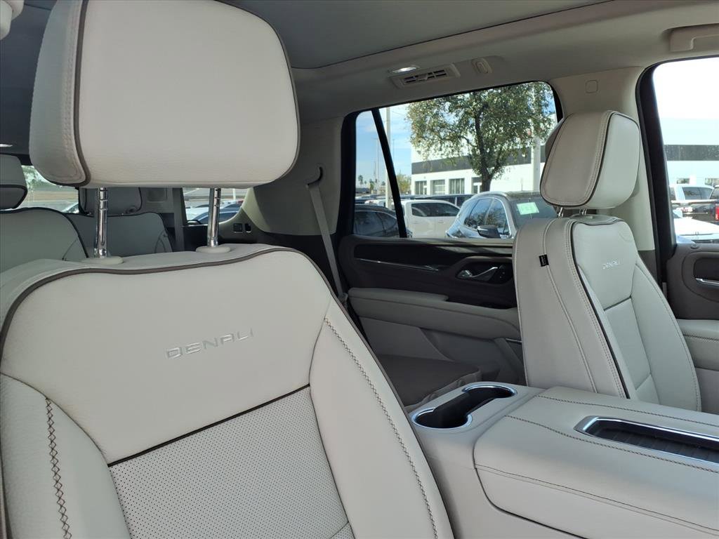 Certified 2023 GMC Yukon Denali image 13