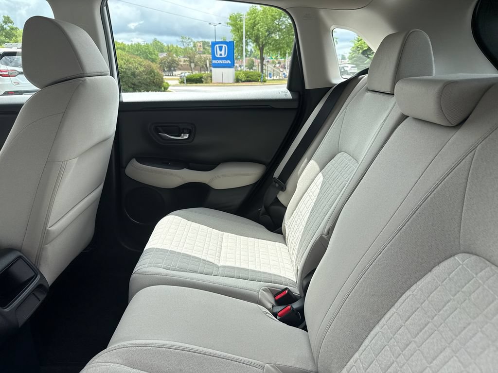 Certified 2025 Honda HR-V LX image 19