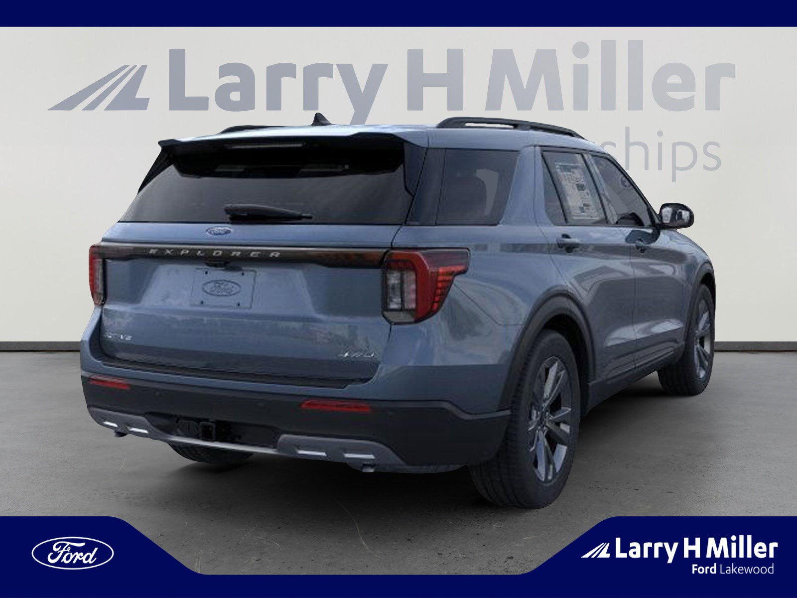 New 2026 Ford Explorer Active w/ Active Comfort Package image 8