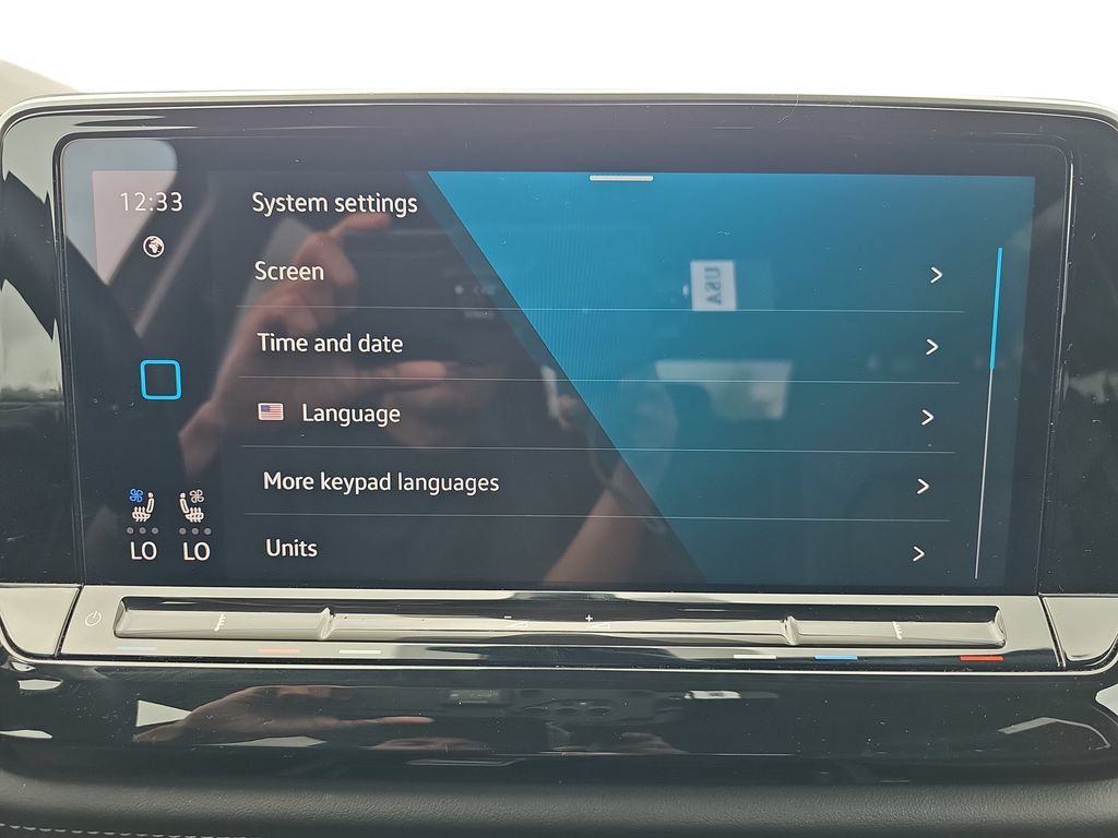 Used 2025 Volkswagen Atlas SE FWD image 22