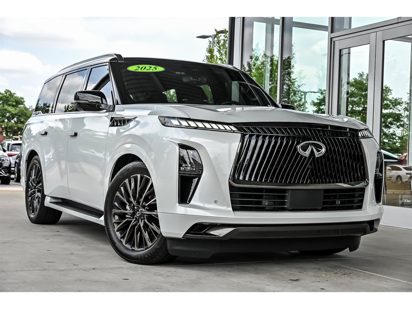 Used 2025 INFINITI QX80 Autograph