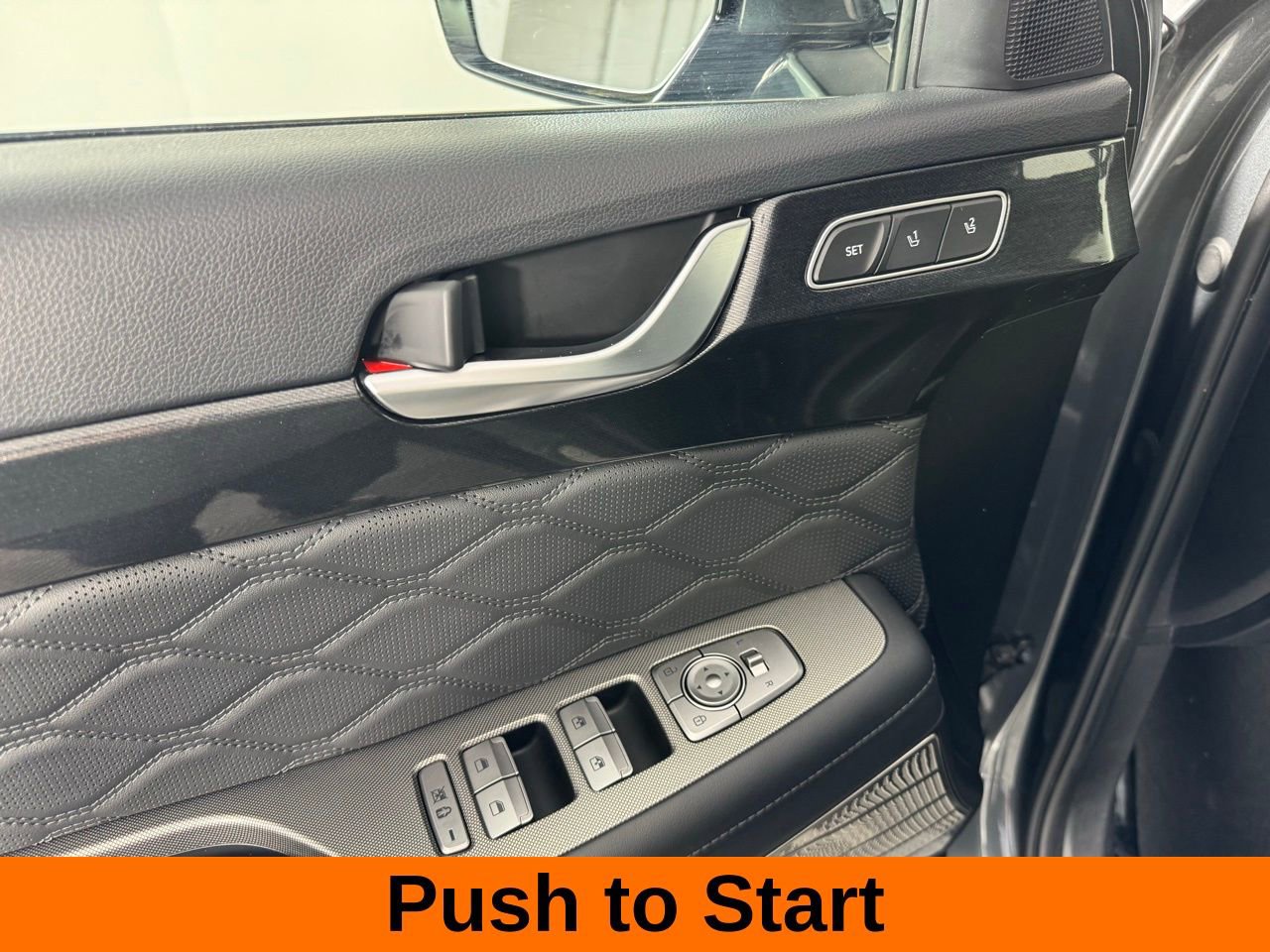 Used 2022 Hyundai Palisade Calligraphy w/ Winter Package FWD image 14