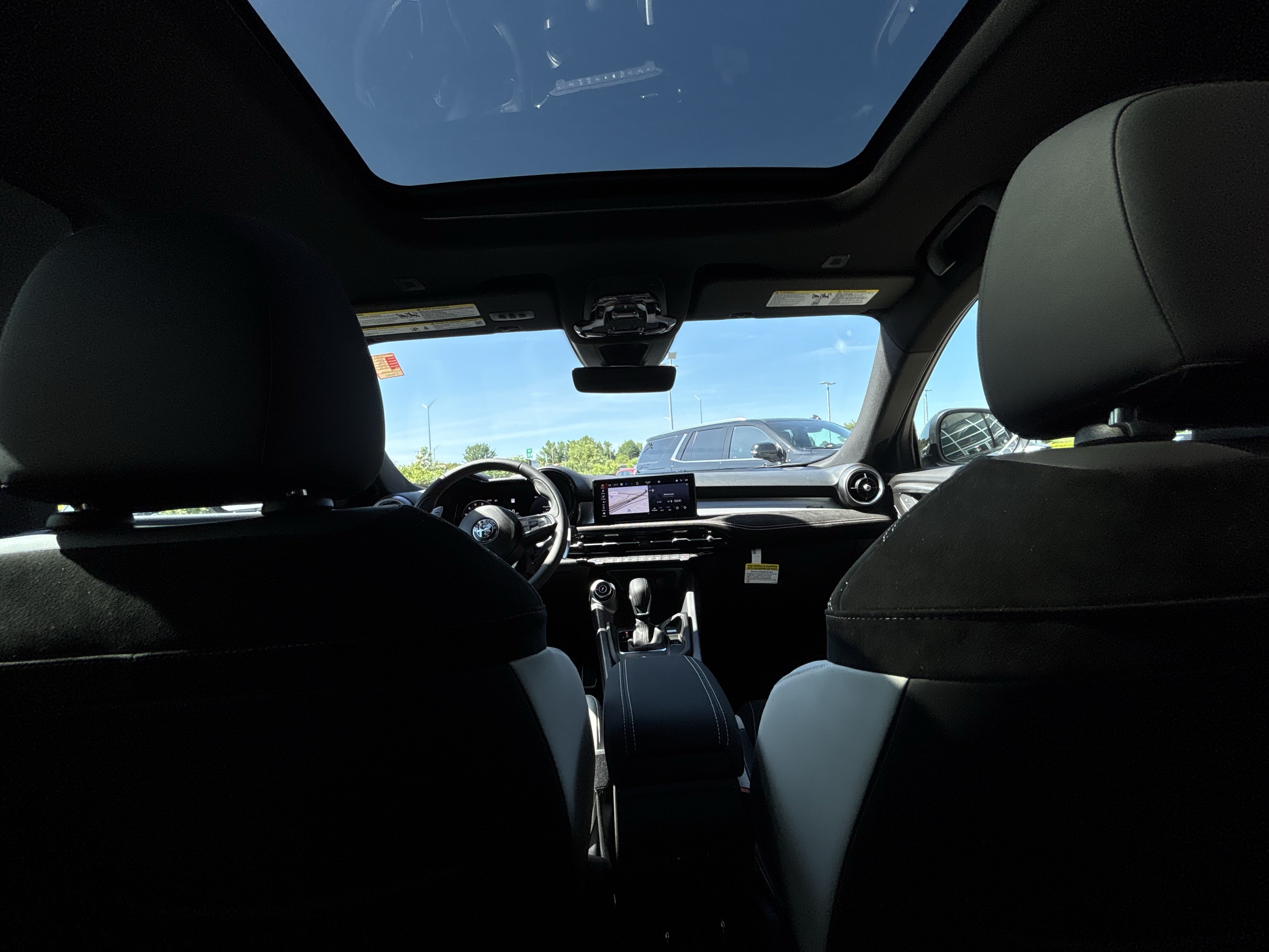New 2026 Alfa Romeo Tonale AWD/4WD image 40