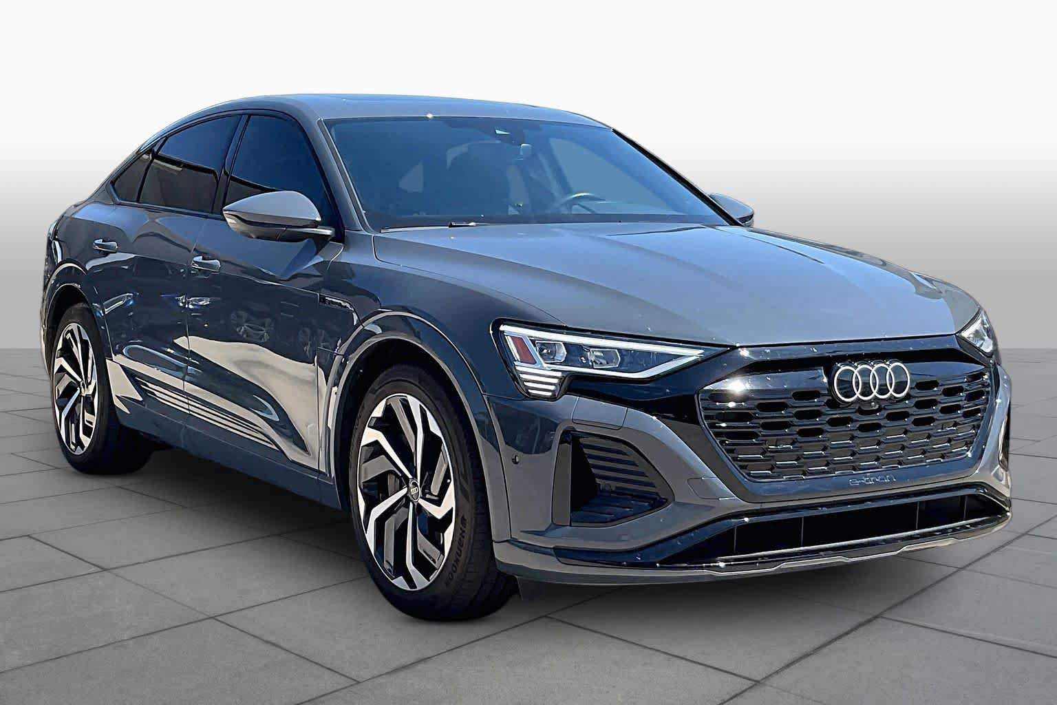 Used 2024 Audi Q8 e-tron Premium Plus w/ Premium Plus Package AWD/4WD image 2