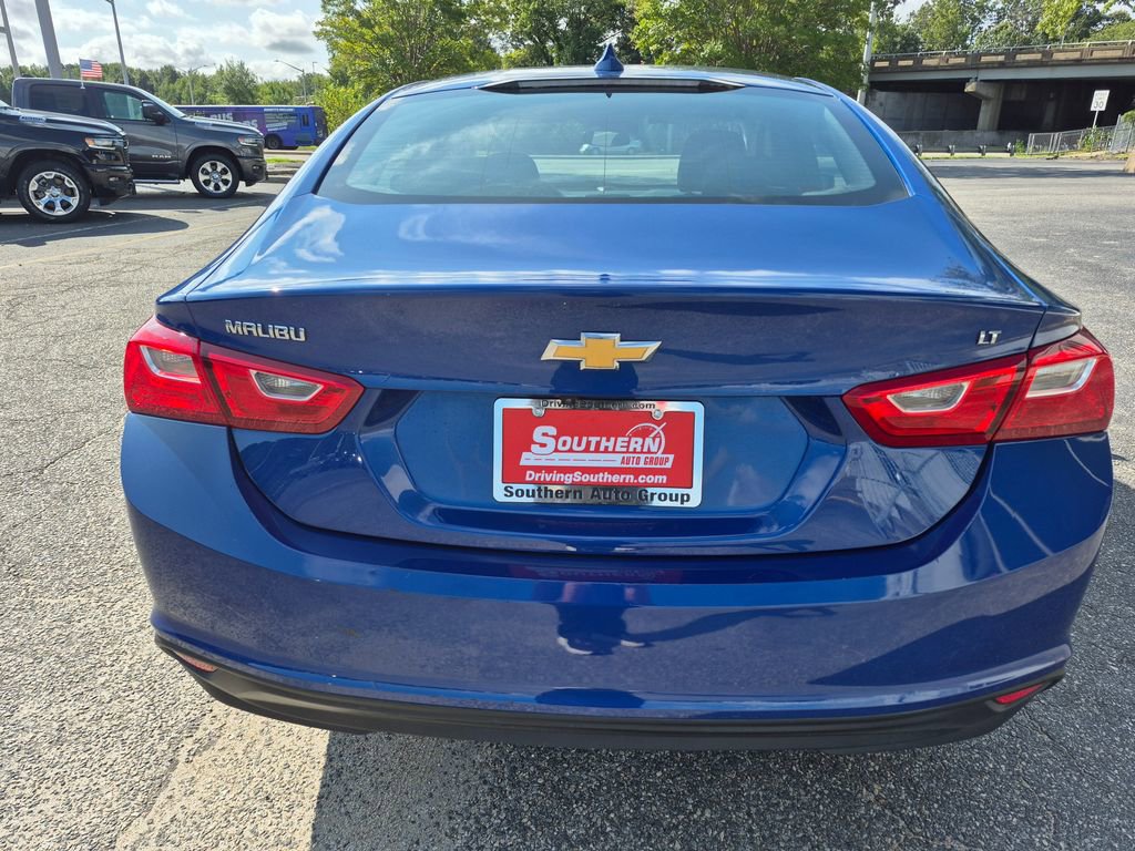 Used 2023 Chevrolet Malibu LT image 11
