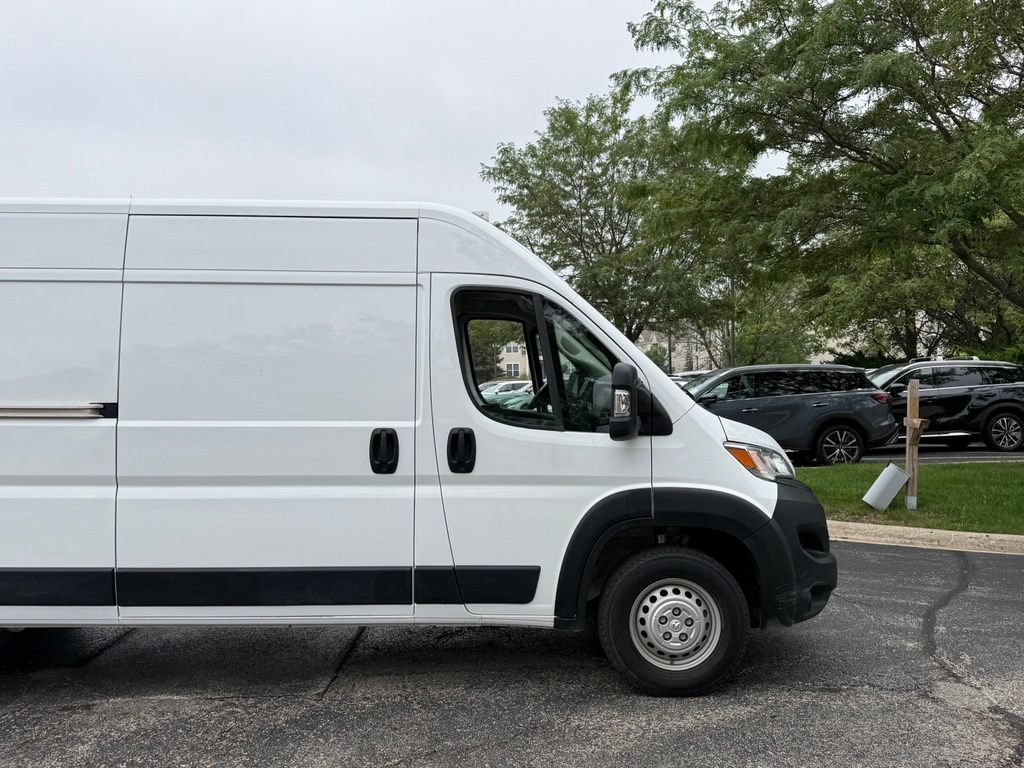 Used 2025 RAM ProMaster 2500 w/ Convenience Group FWD image 9