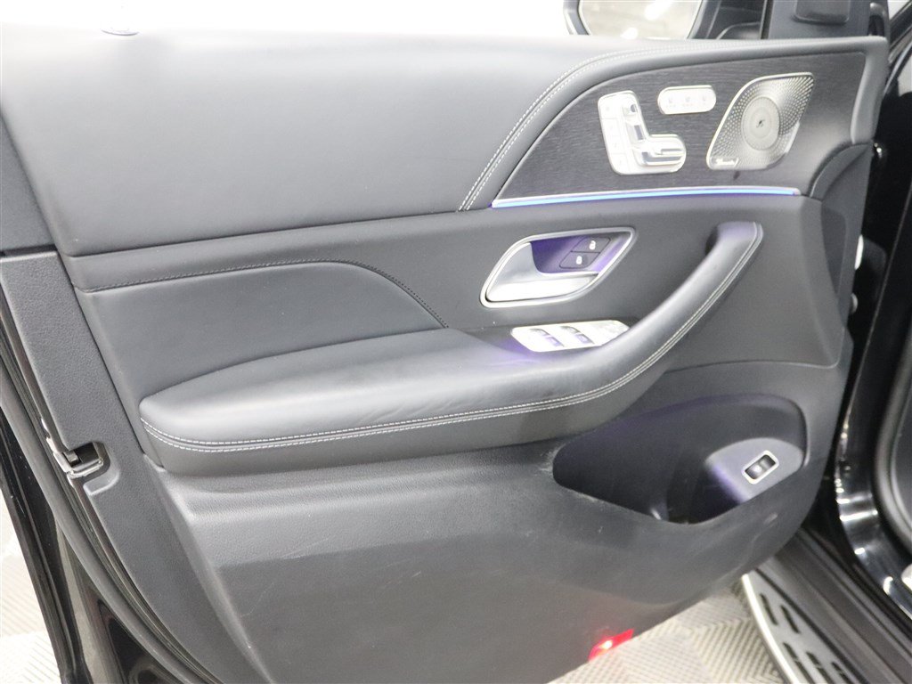 Used 2022 Mercedes-Benz GLS 63 AMG 4MATIC image 17