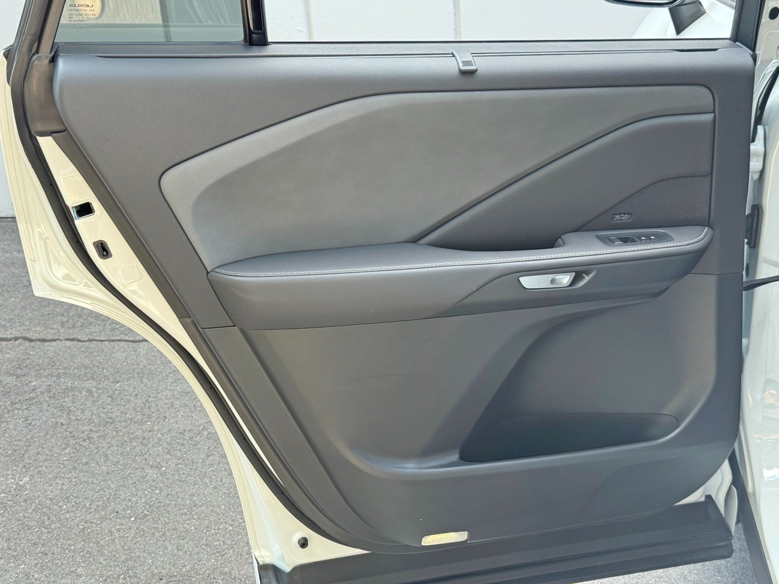 Used 2025 Lexus TX 550h AWD Plug-In Hybrid w/ Technology Package image 42