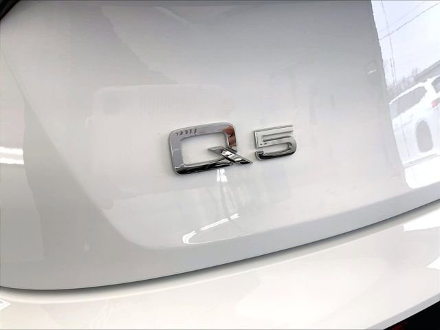 Certified 2023 Audi Q5 2.0T Premium w/ Convenience Package image 8