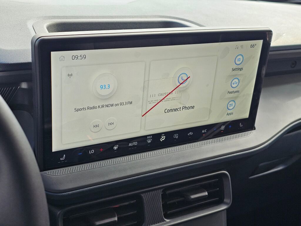 New 2025 Ford Maverick XLT w/ XLT Luxury Package image 17