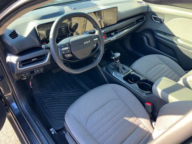 Certified 2025 Kia K4 EX image 15