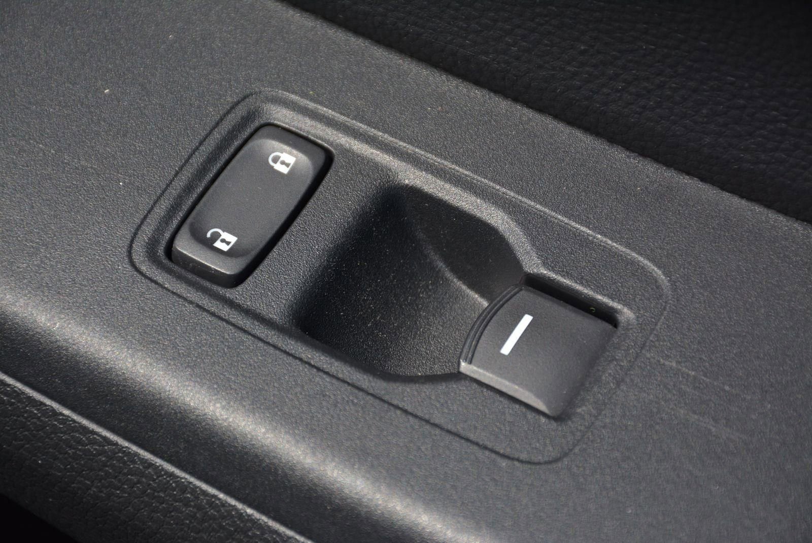 Used 2023 Honda CR-V EX image 23