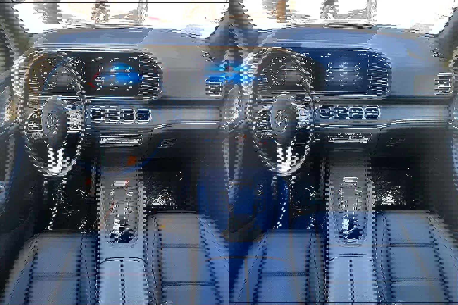 Used 2021 Mercedes-Benz GLE 350 4MATIC w/ Premium Package image 16