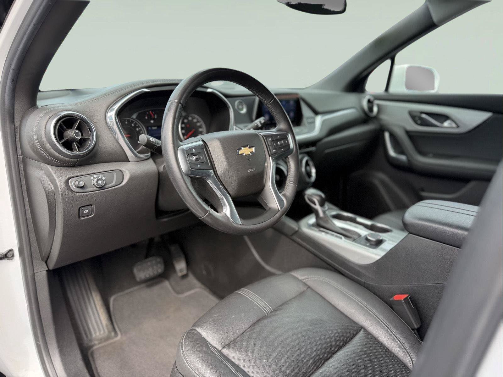 Used 2019 Chevrolet Blazer LT w/ LPO, Cargo Package AWD/4WD image 25