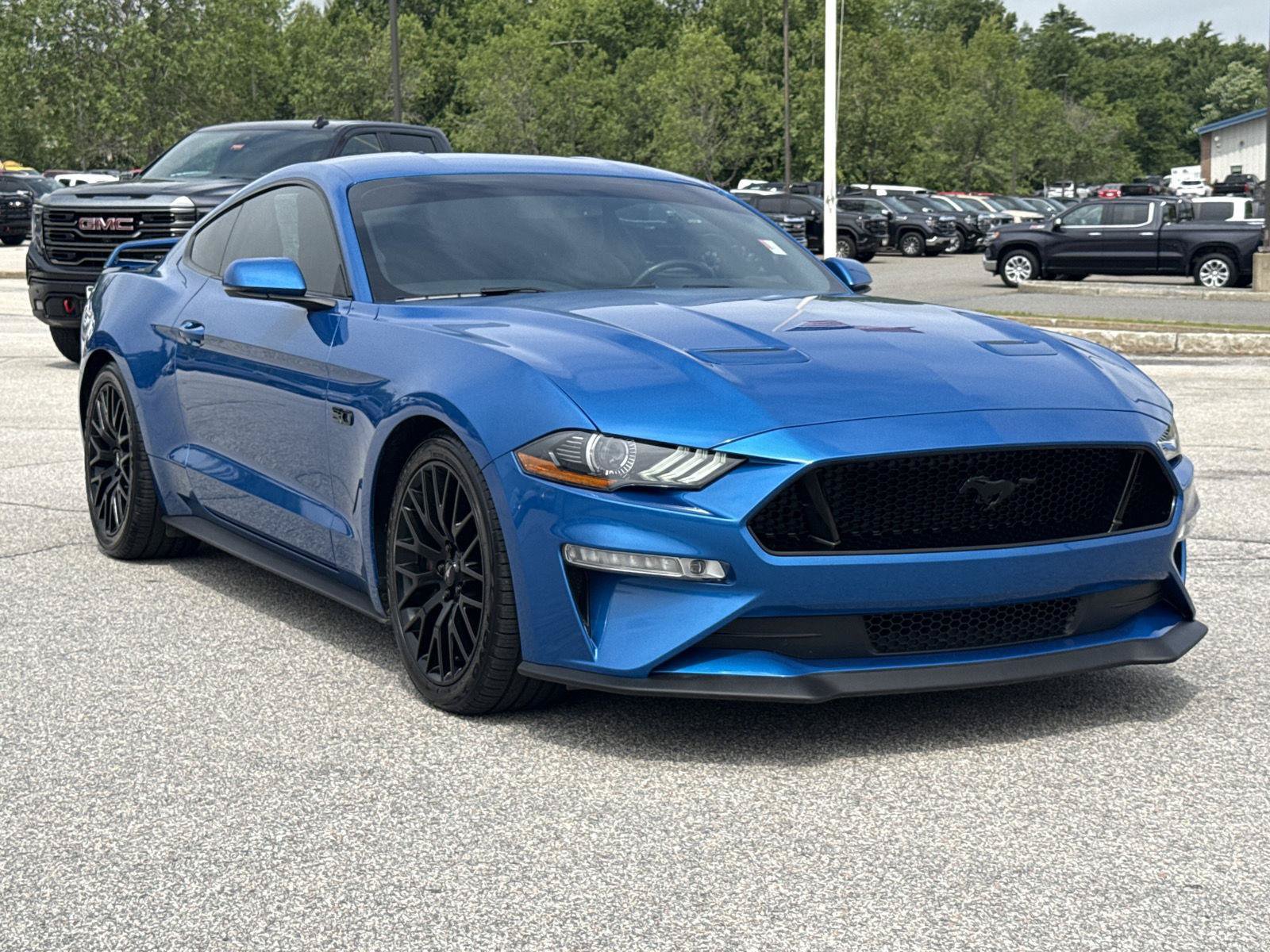 Used 2020 Ford Mustang GT Premium w/ GT Performance Package RWD image 3