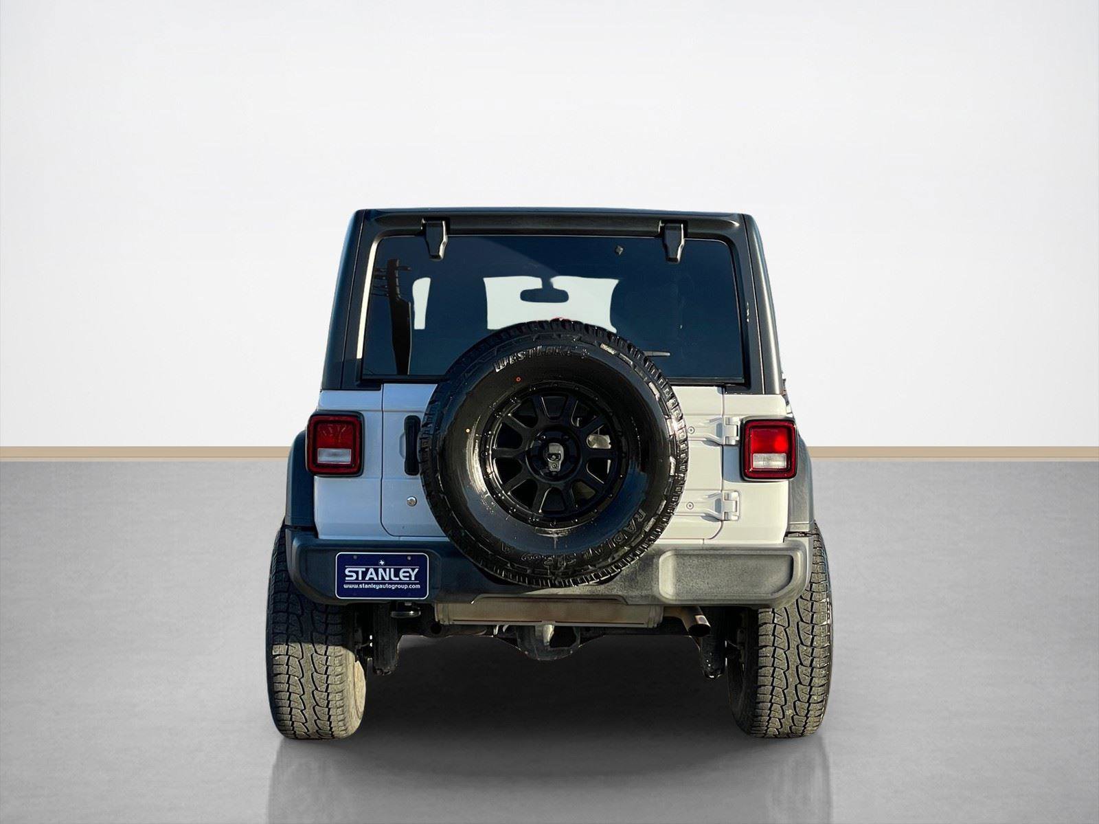 Used 2018 Jeep Wrangler Unlimited Sport S image 6