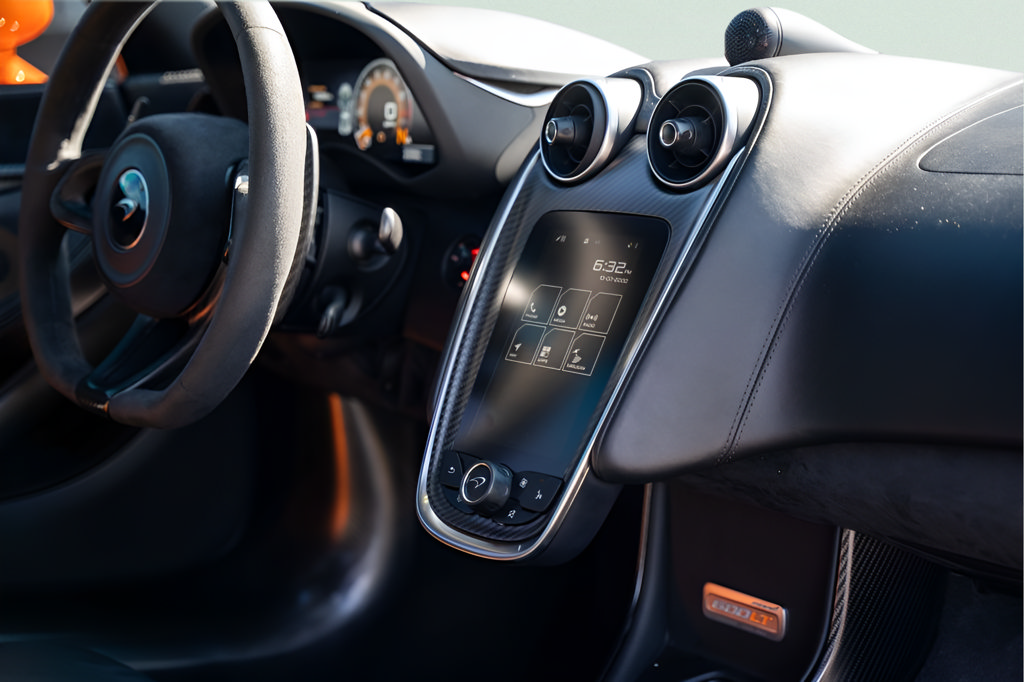 Used 2019 McLaren 600LT RWD image 43
