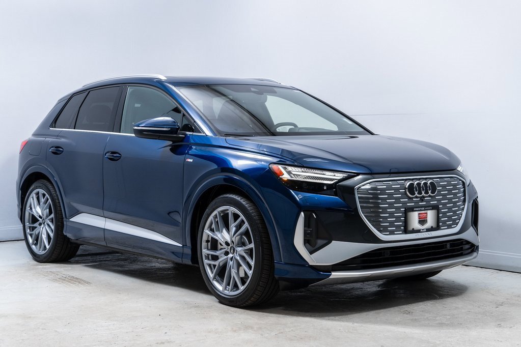 Used 2025 Audi Q4 e-tron Prestige w/ Sport Package image 9