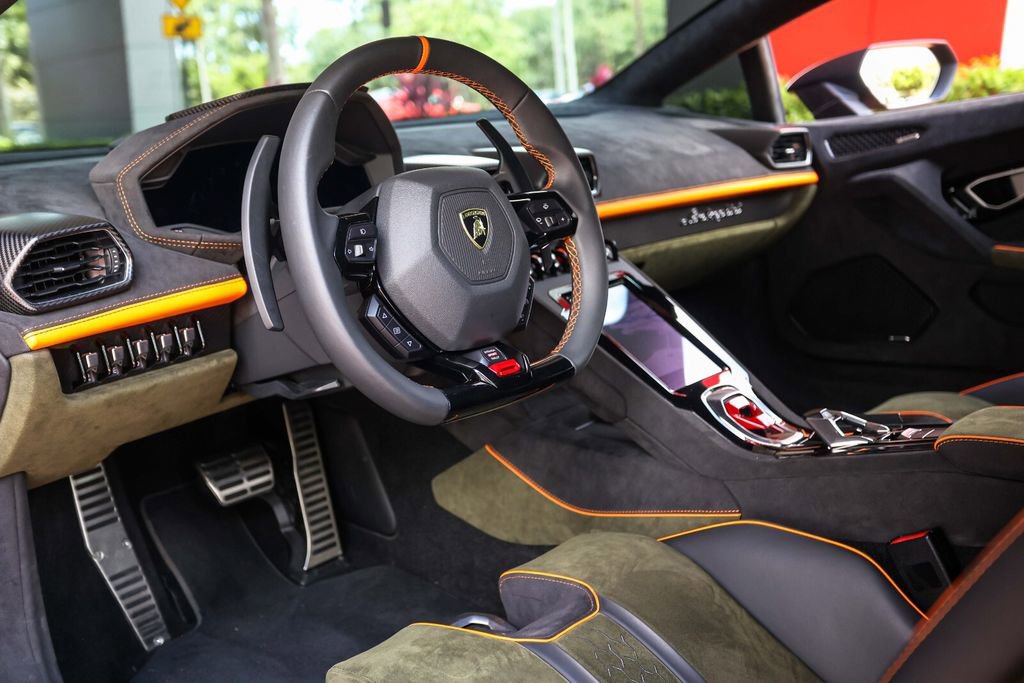 Used 2024 Lamborghini Huracan Sterrato AWD/4WD image 55
