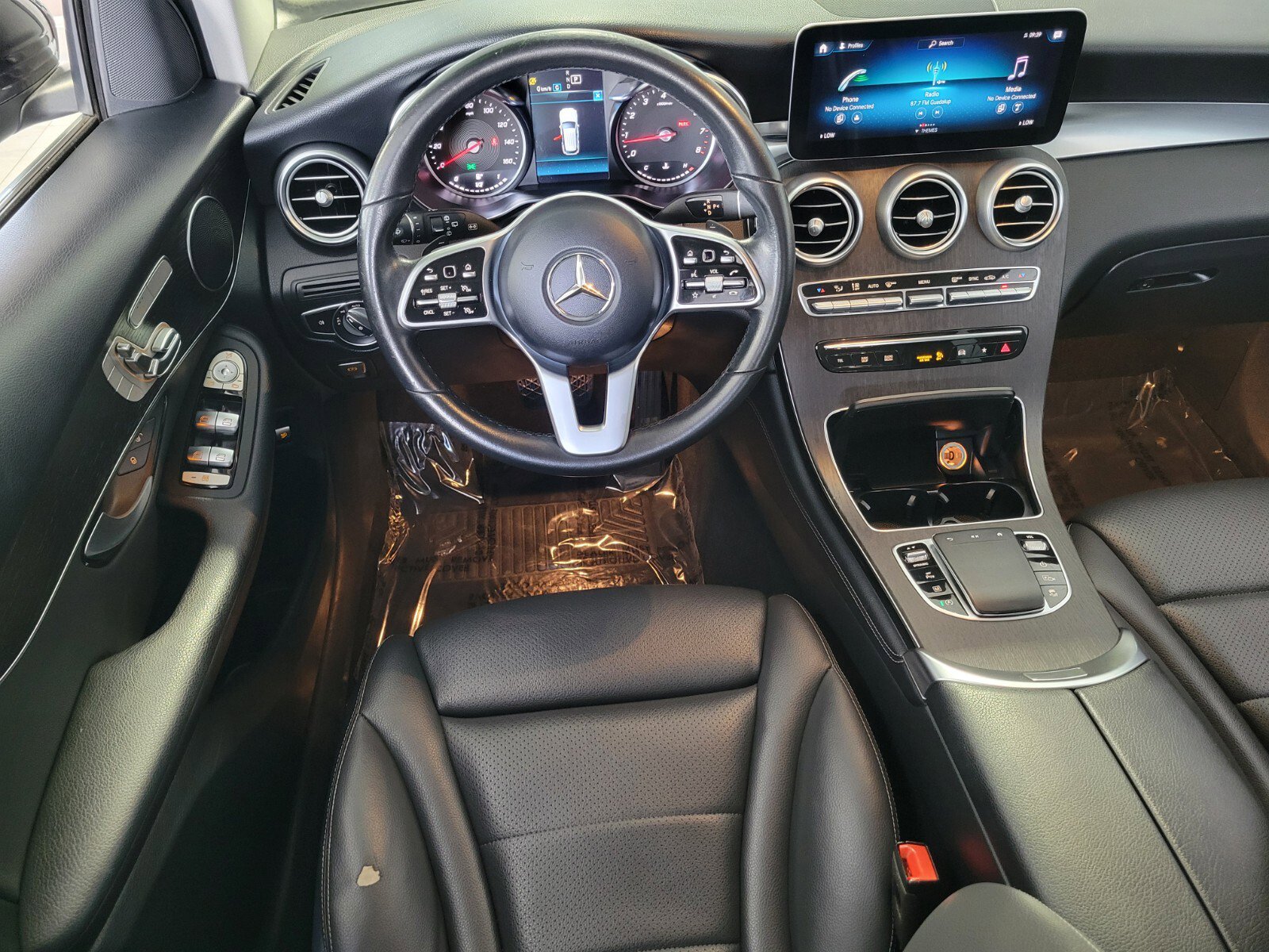 Used 2021 Mercedes-Benz GLC 300 image 12