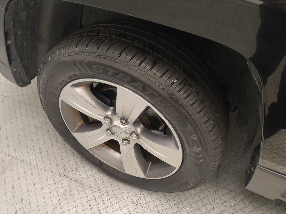 Used 2017 Jeep Patriot High Altitude FWD image 31