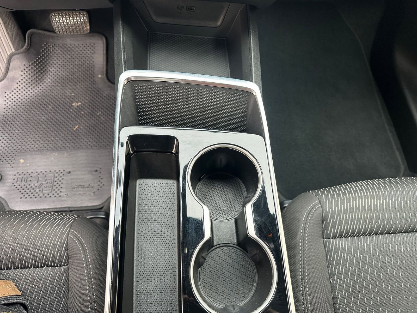 Used 2025 Chevrolet Equinox LT image 40