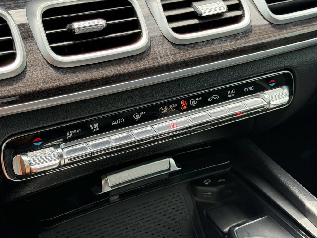 Used 2020 Mercedes-Benz GLE 350 w/ Premium Package image 25