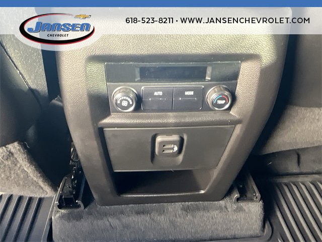 Used 2022 Chevrolet Traverse LT w/ Midnight/Sport Edition image 20