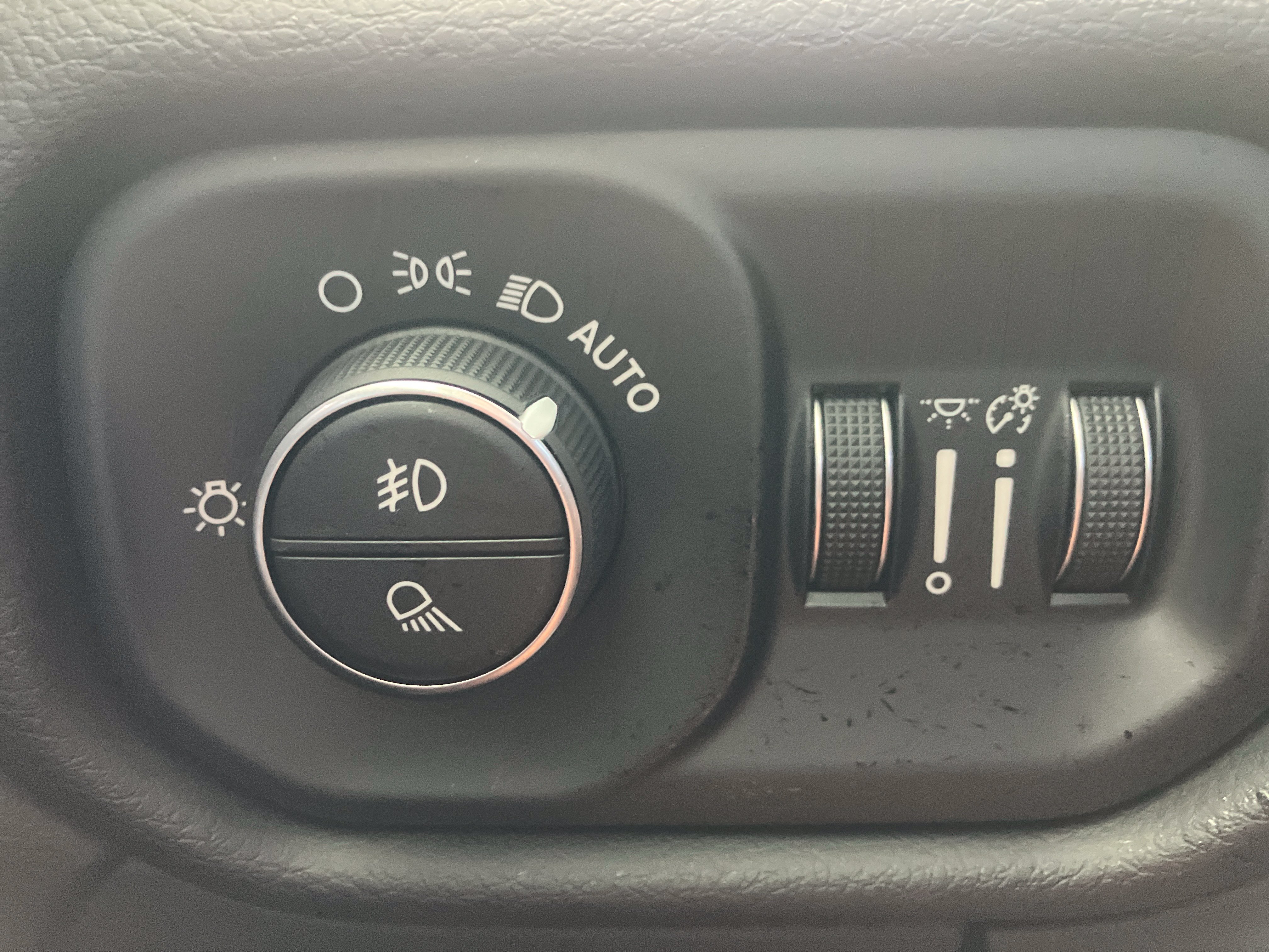 Used 2022 RAM 2500 Laramie AWD/4WD image 21