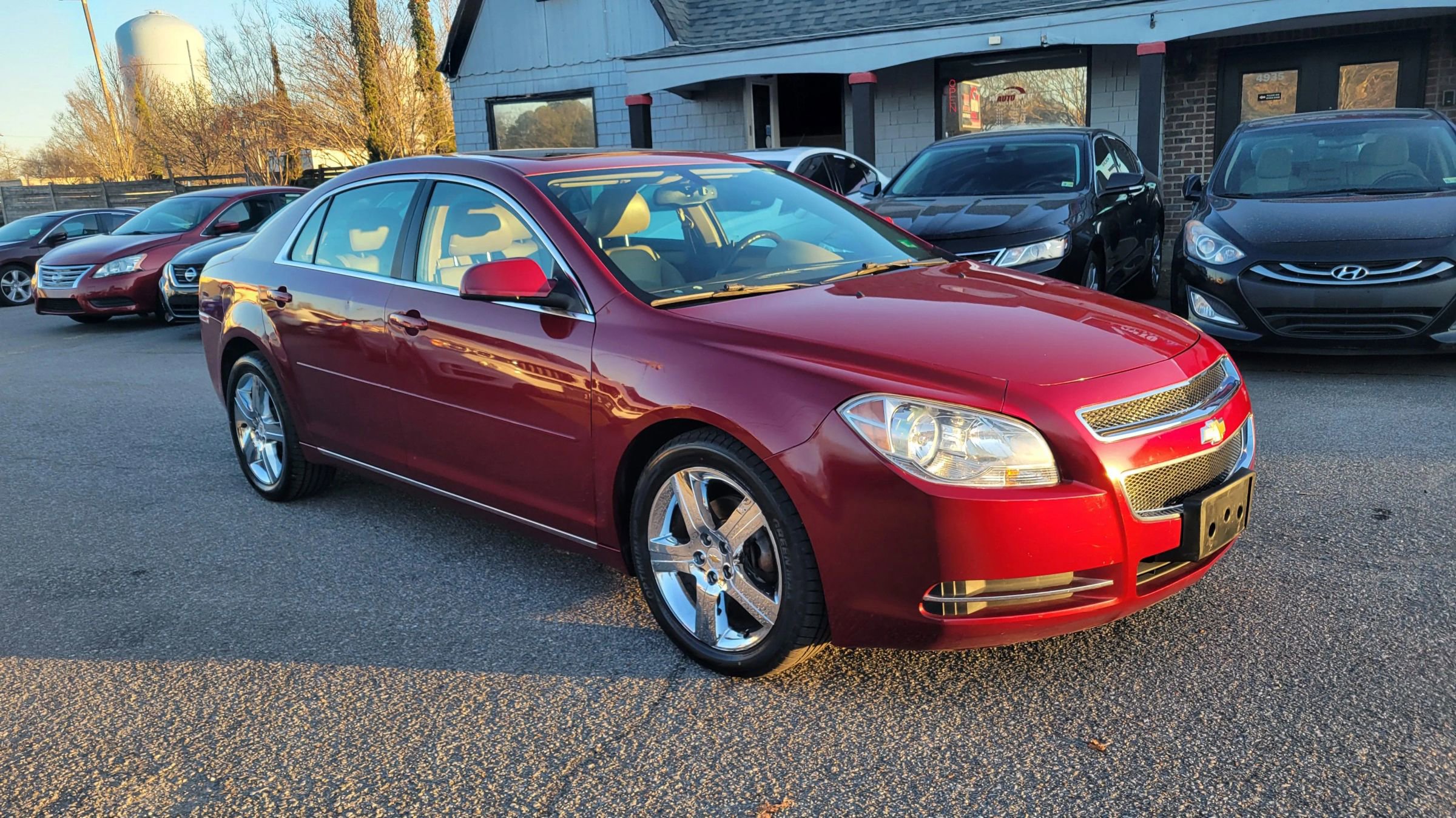 Used 2011 Chevrolet Malibu LT w/ HFV6 Engine Package image 5