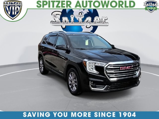Used 2023 GMC Terrain SLT w/ LPO, Floor Liner Package FWD image 4