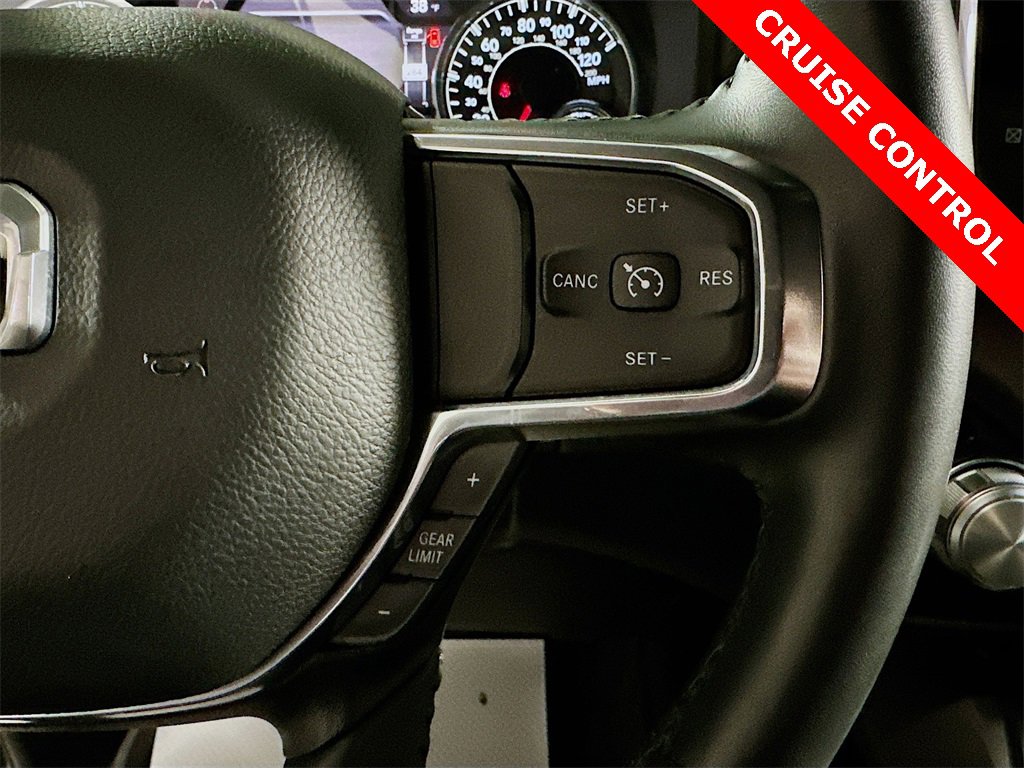 Used 2024 RAM 1500 Laramie image 41