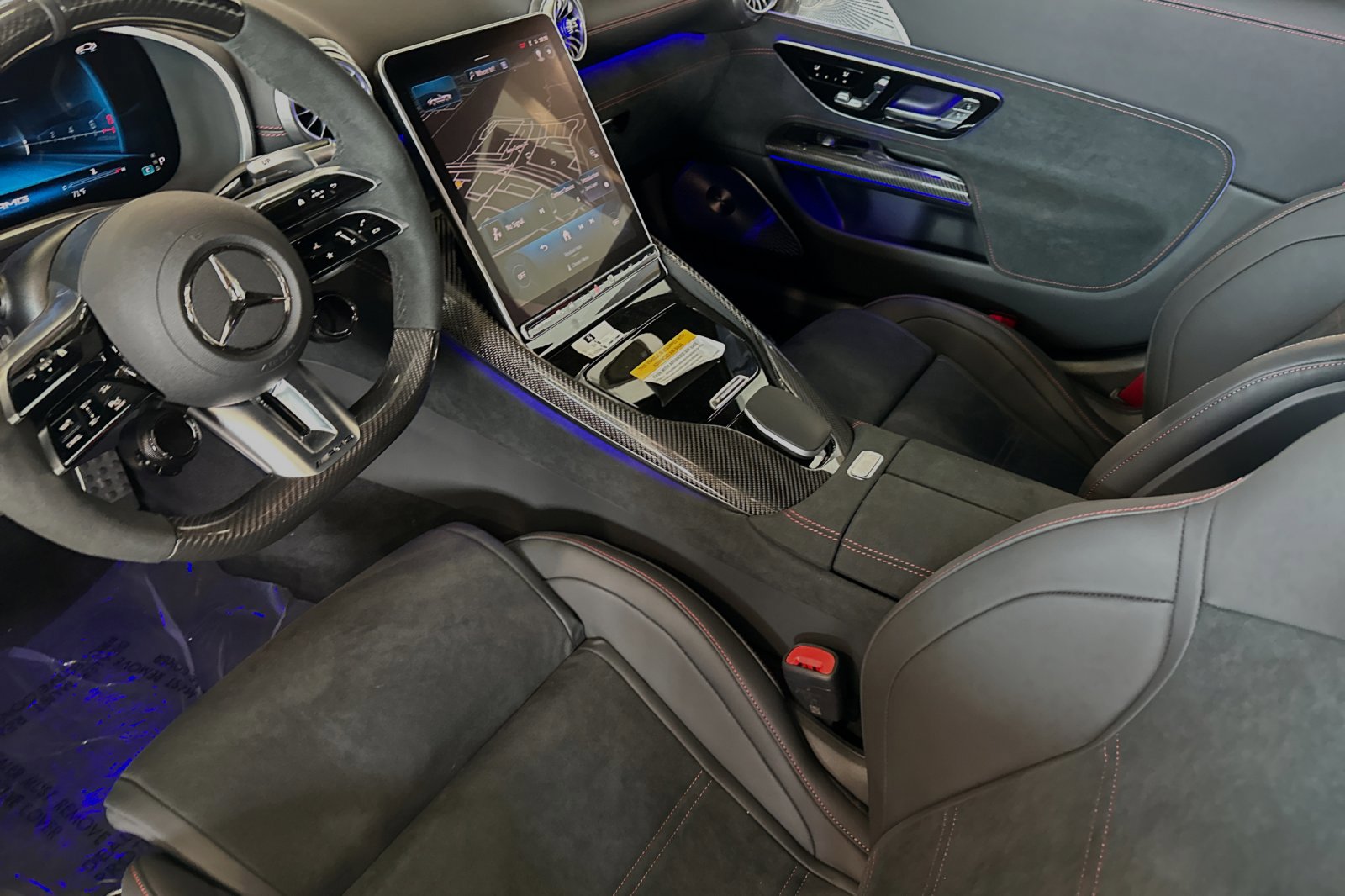 New 2024 Mercedes-Benz SL 63 AMG 4MATIC image 36