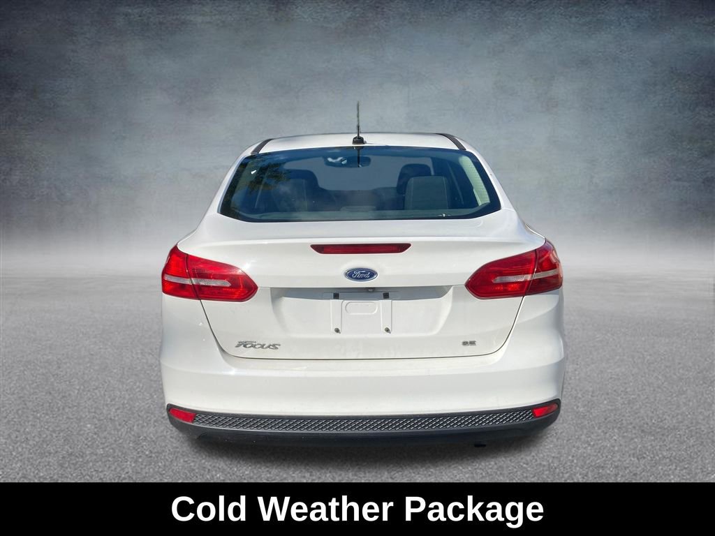 Used 2017 Ford Focus SE w/ Cold Weather Package image 5