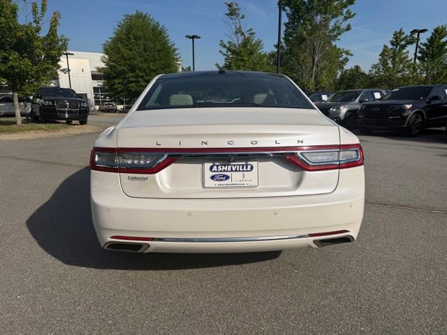 Used 2017 Lincoln Continental Select w/ Climate Package AWD/4WD image 4