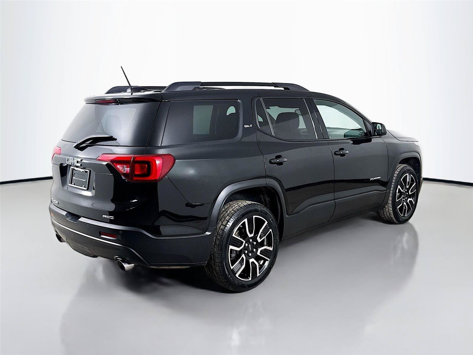 Used 2019 GMC Acadia SLT w/ Black Edition AWD/4WD image 9