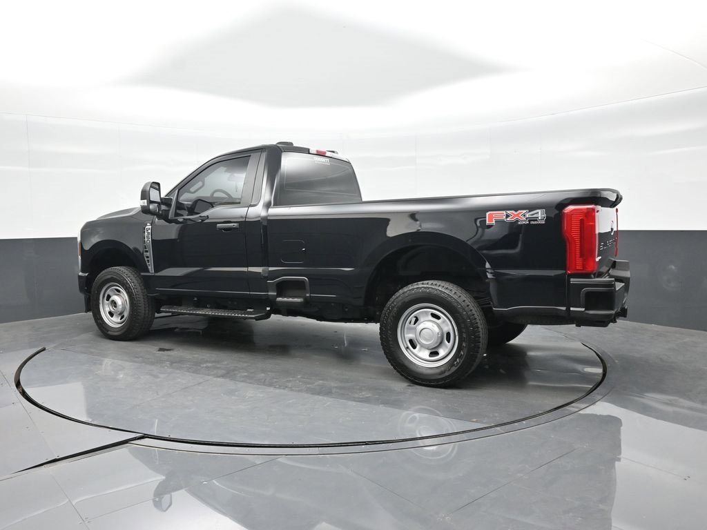 Used 2024 Ford F350 XL w/ FX4 Off-Road Package image 4