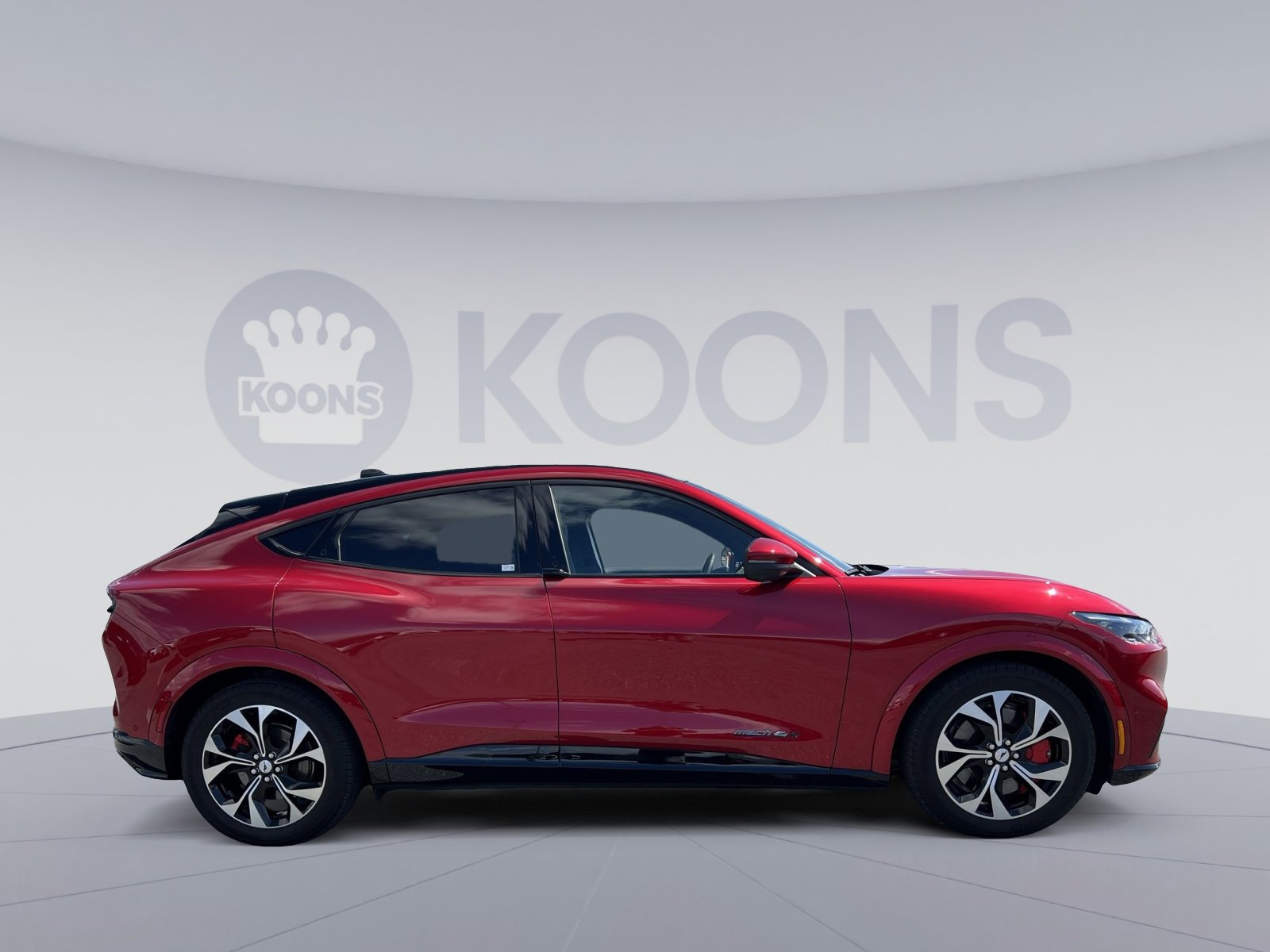 Used 2021 Ford Mustang Mach-E Premium w/ Equipment Group 301A image 8