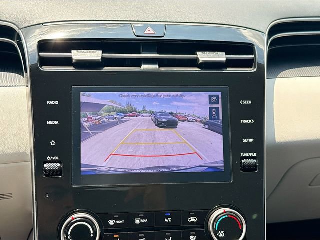 Certified 2023 Hyundai Tucson SE FWD image 13