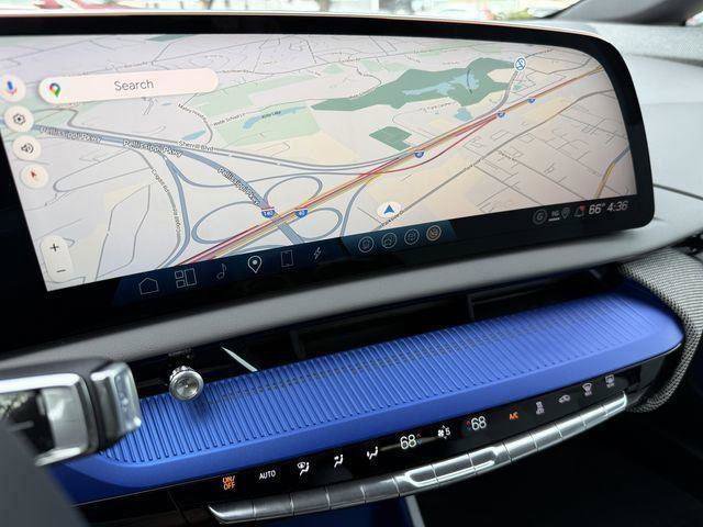 New 2025 Cadillac Optiq Luxury 1 image 20