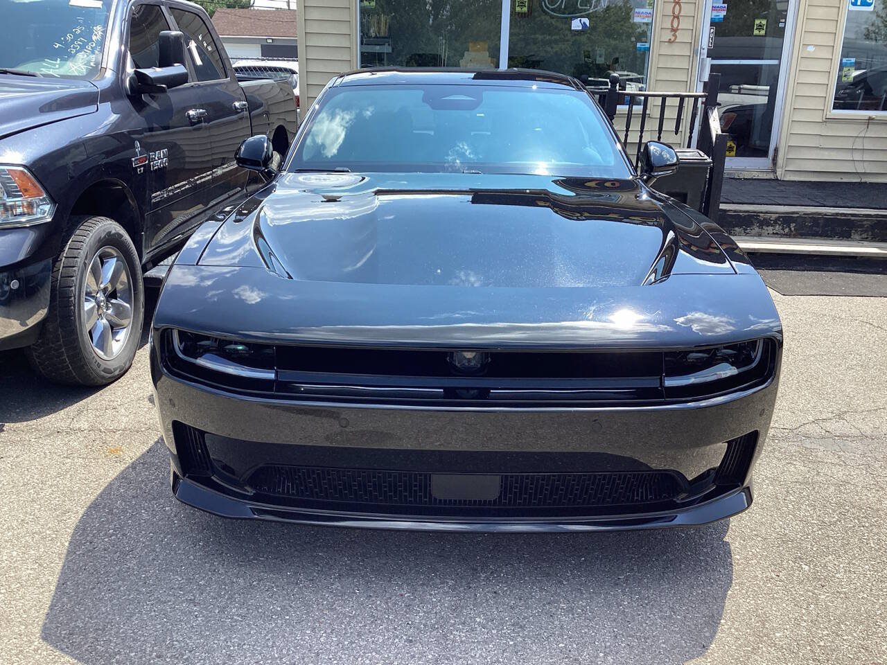 Used 2025 Dodge Charger Daytona R/T w/ Quick Order Package 25M R/T AWD/4WD image 34