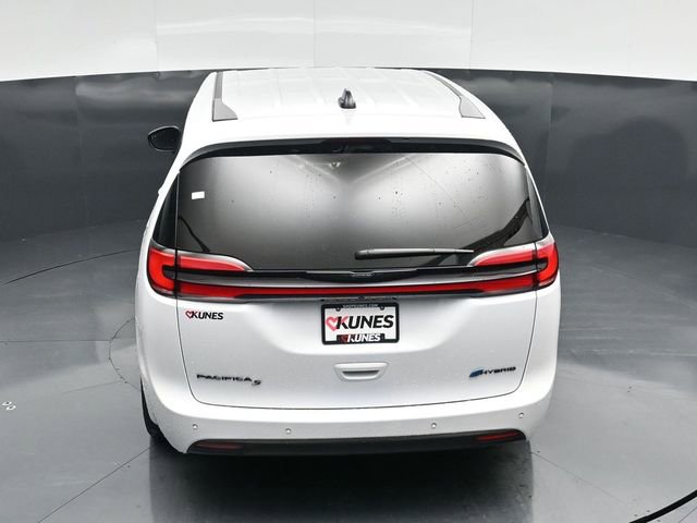 Certified 2024 Chrysler Pacifica Select image 51