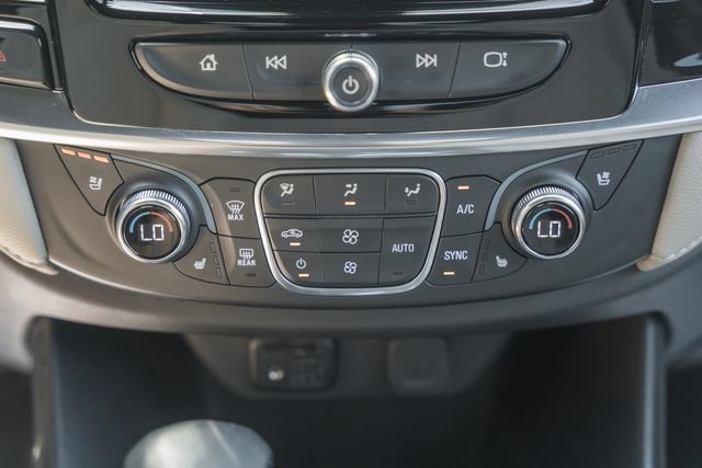 Used 2023 Chevrolet Traverse Premier AWD/4WD image 30