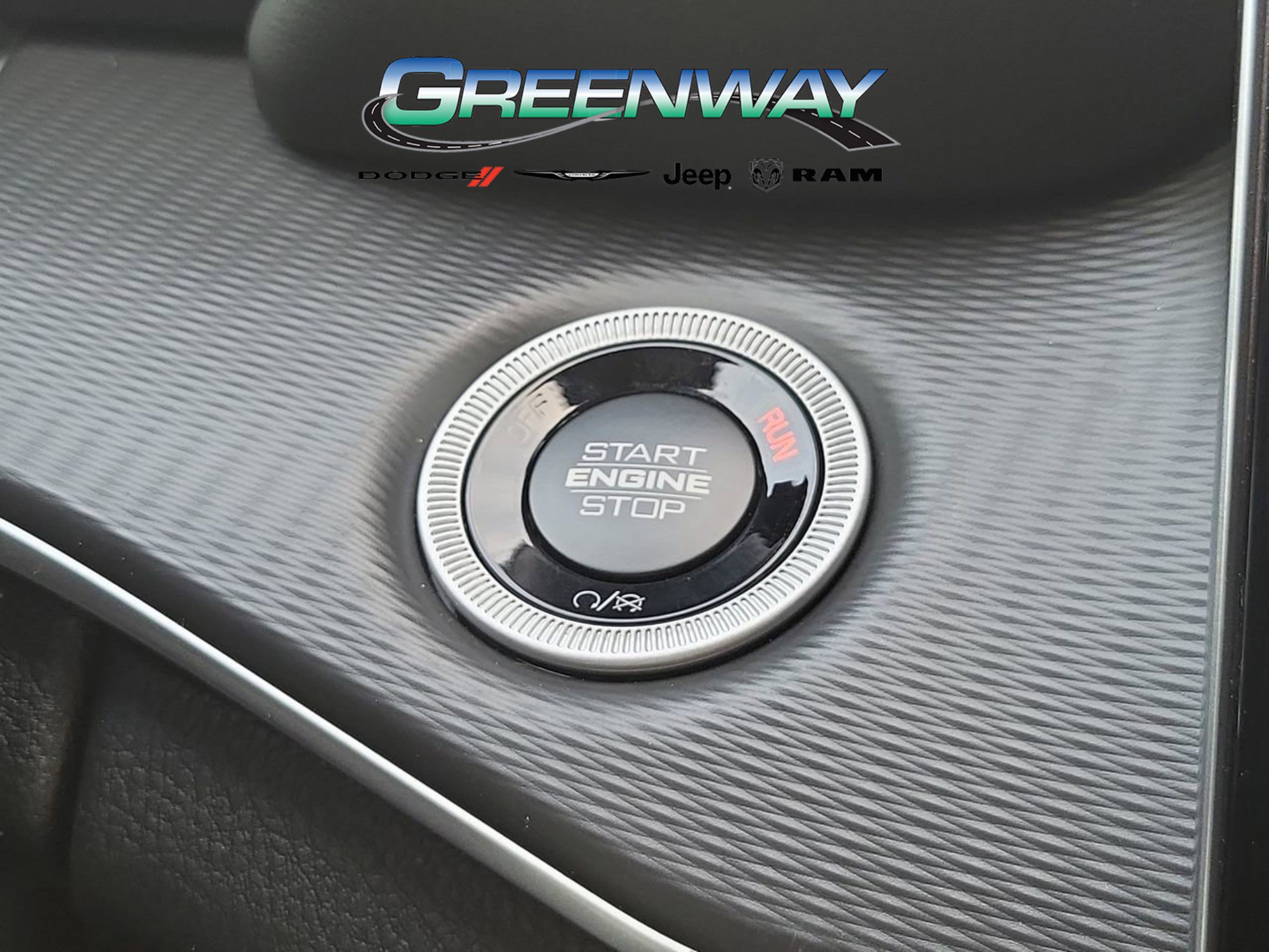 New 2025 Jeep Grand Cherokee Altitude RWD image 28